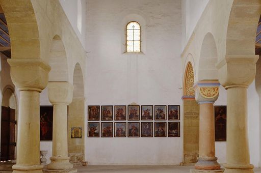 Innenansicht der Klosterkirche St. Ägidius des Klosters Kleincomburg