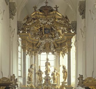 Hochaltar in der Stiftskirche St. Nikolaus des Klosters Großcomburg