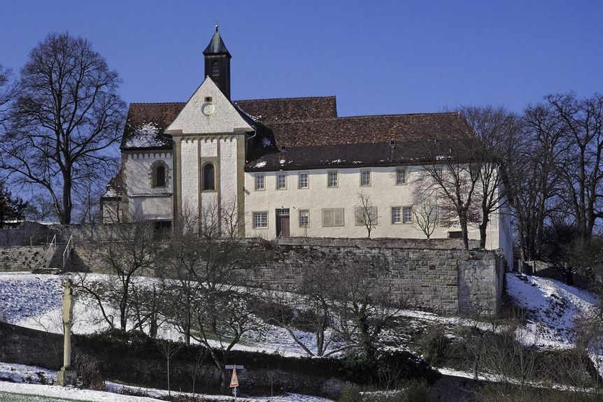 Außenansicht der Klosterkirche St. Ägidius des Klosters Kleincomburg