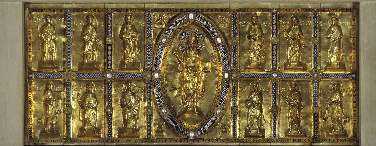 Das vergoldete Antependium im Kloster Großcomburg